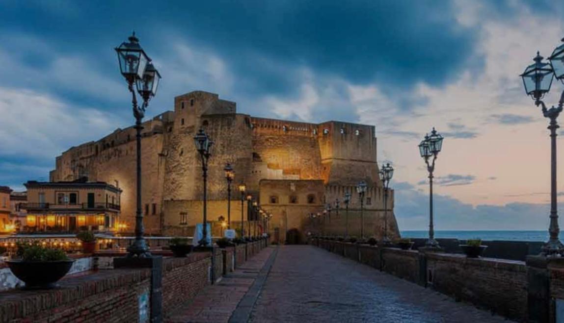 La Casa Di Raffaele Napoli Centro Nápoles Exterior foto
